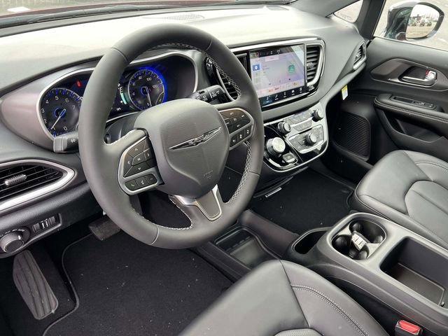 New 2026 Chrysler Voyager LX image 27