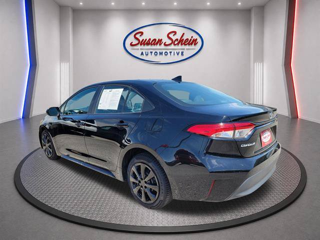 Used 2024 Toyota Corolla LE FWD image 25