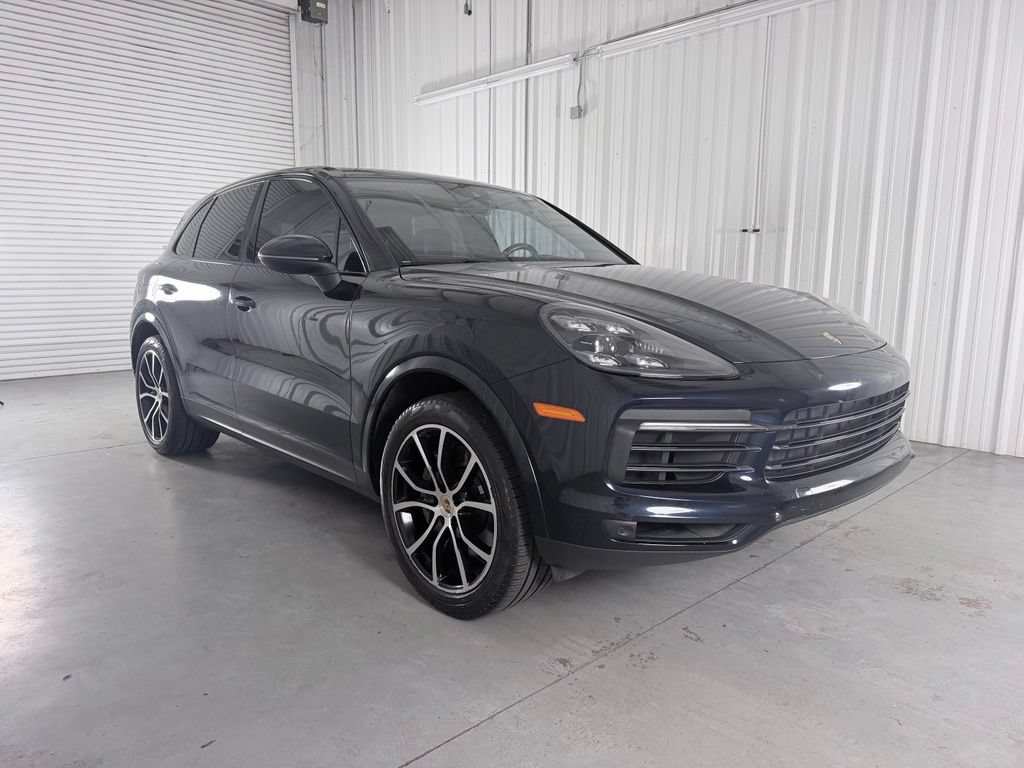 Used 2019 Porsche Cayenne S AWD/4WD image 3