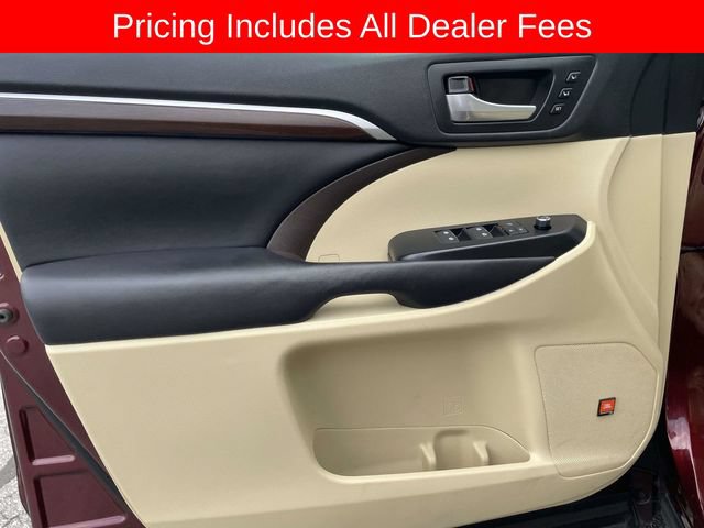 Used 2016 Toyota Highlander Limited FWD image 20