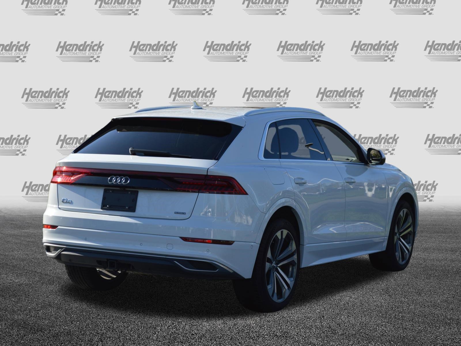 Used 2019 Audi Q8 Prestige w/ Luxury Package image 11
