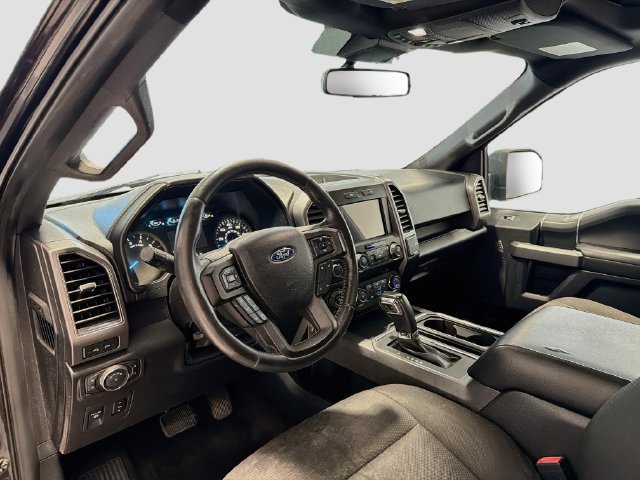 Used 2020 Ford F150 XLT w/ Equipment Group 302A Luxury AWD/4WD image 9