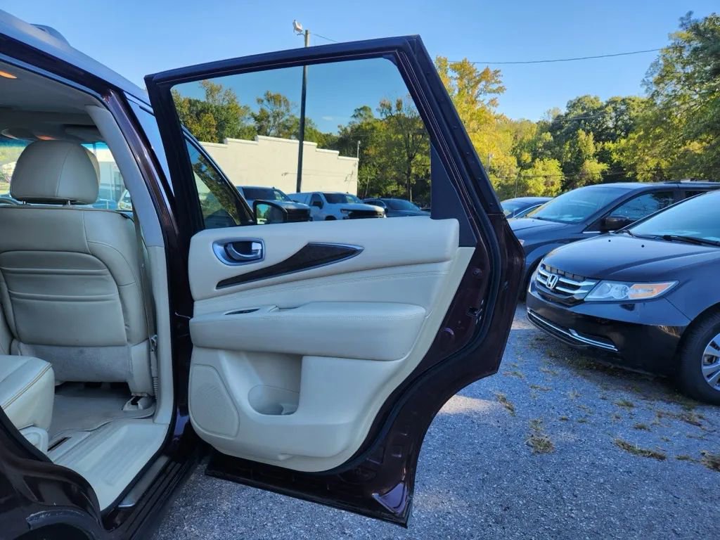 Used 2014 INFINITI QX60 FWD w/ Cargo Package image 16