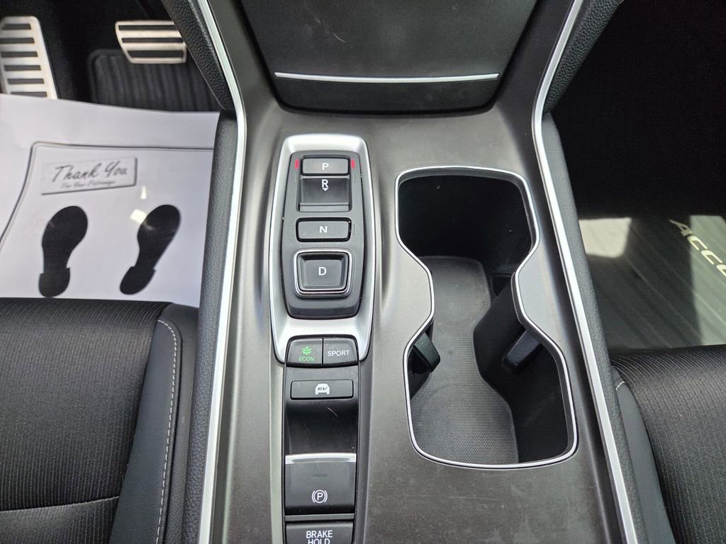 Used 2022 Honda Accord Sport image 24