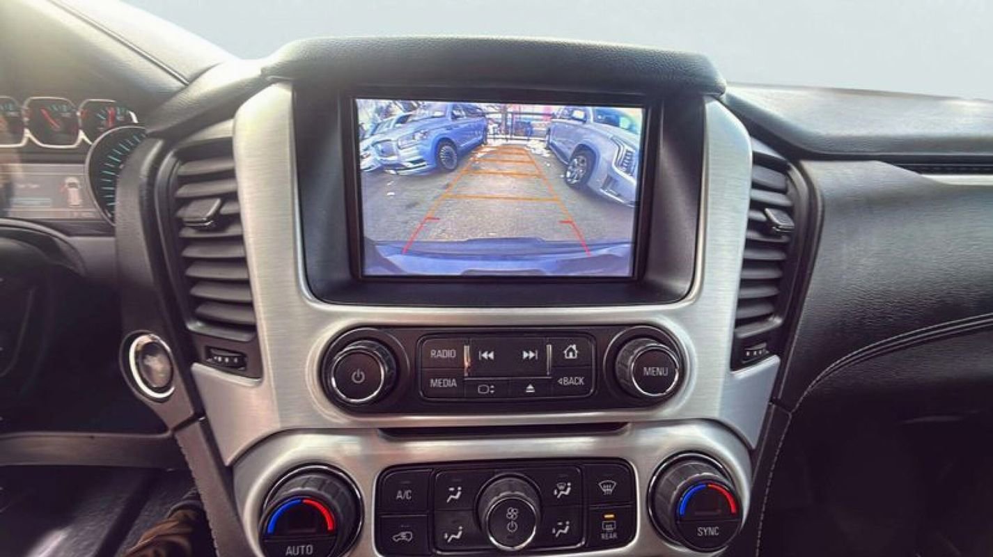 Used 2017 GMC Yukon SLT image 13