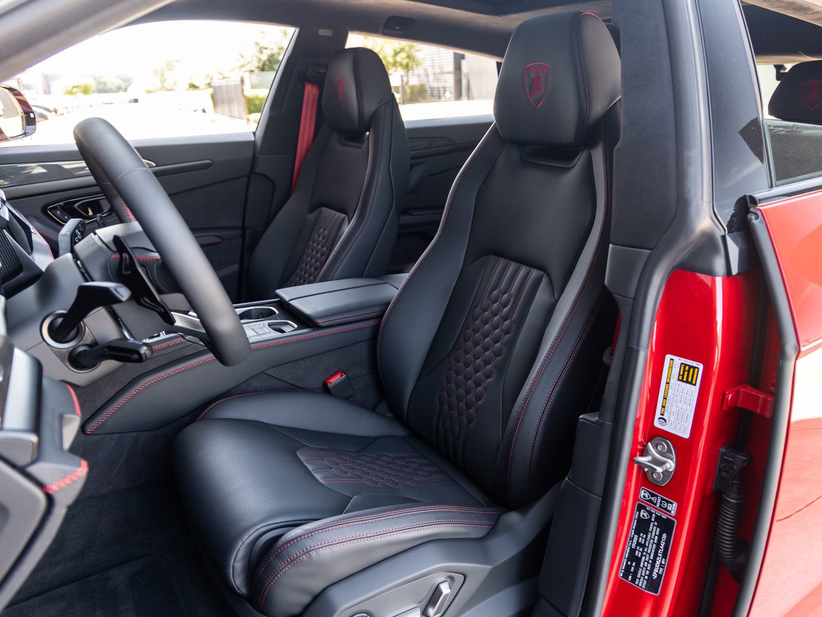 Used 2026 Lamborghini Urus SE image 26
