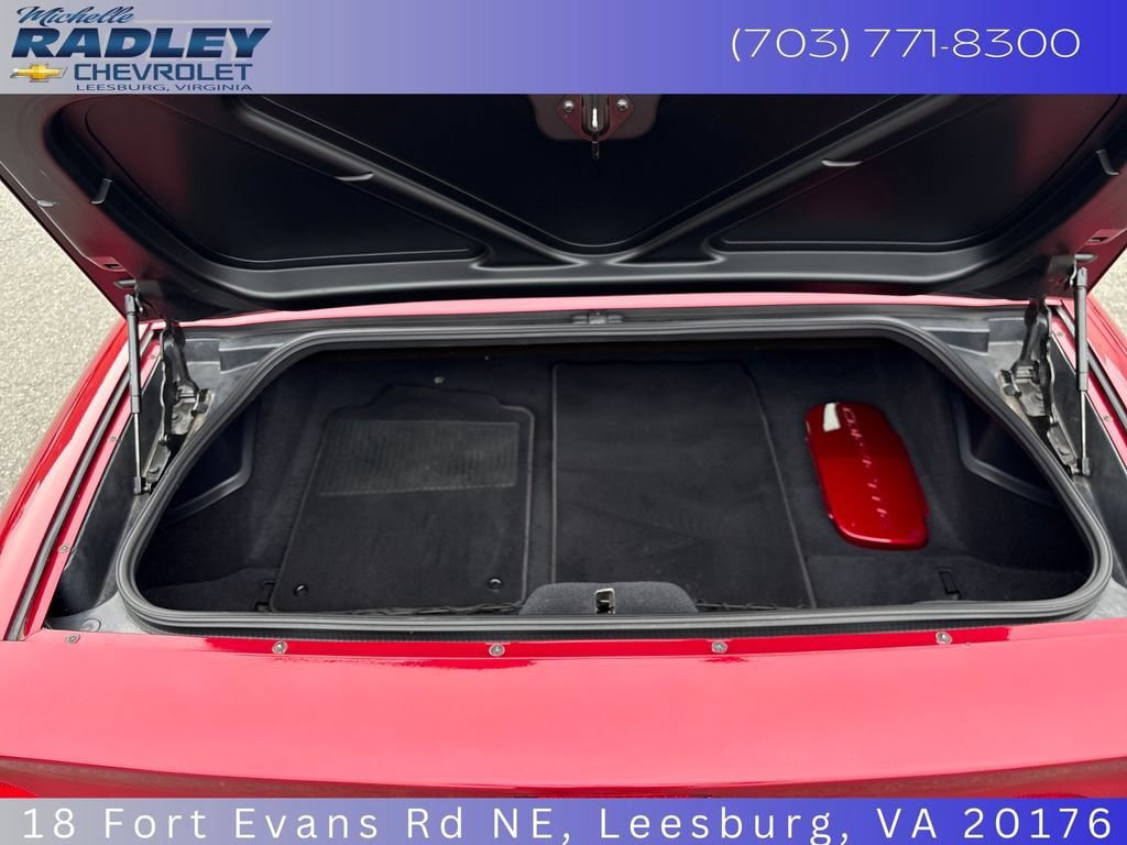 Used 2004 Chevrolet Corvette Convertible w/ Preferred Equipment Group RWD image 12