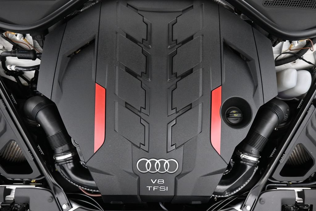 Used 2023 Audi S8 w/ S8 Executive Package AWD/4WD image 29
