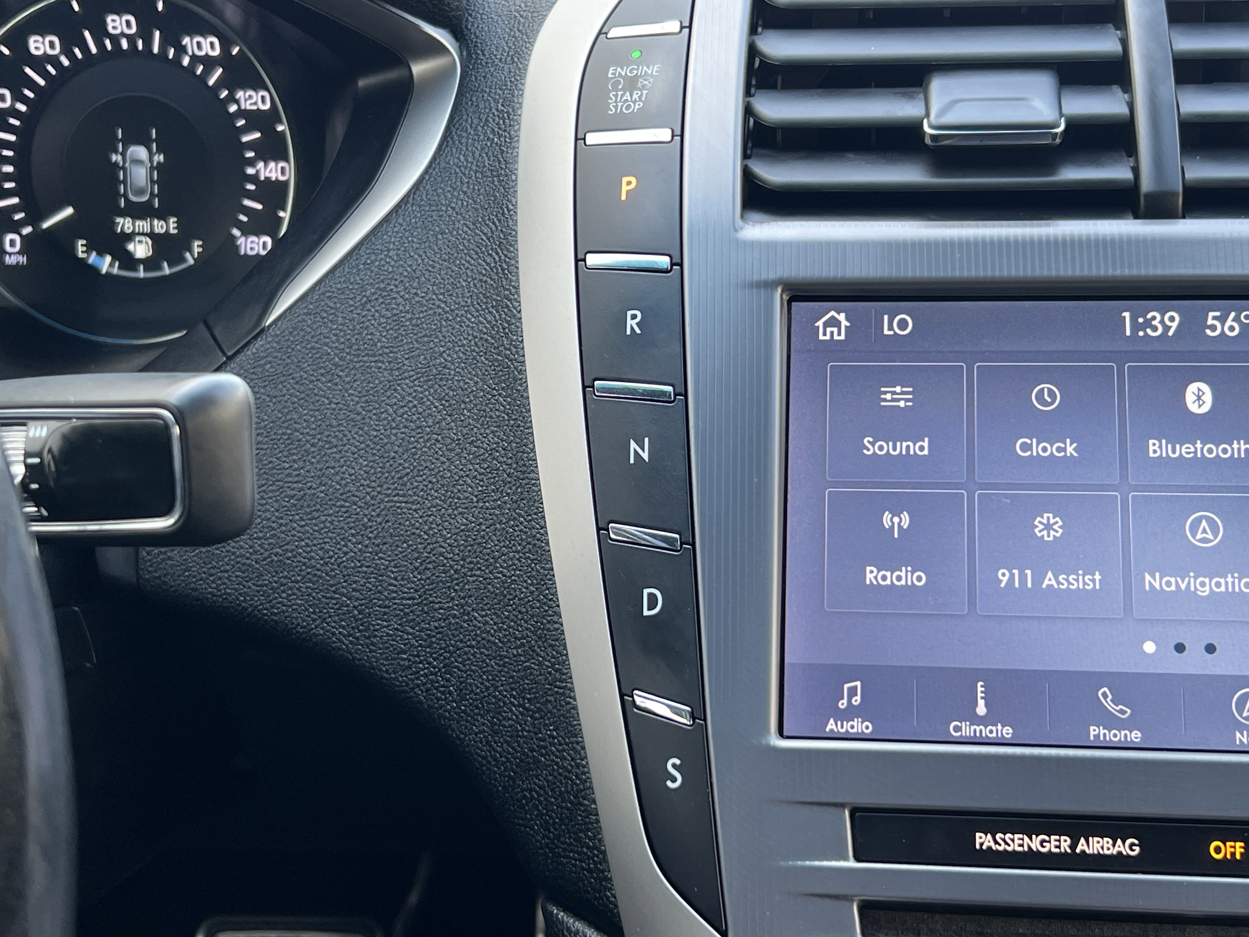 Used 2020 Lincoln MKZ Reserve w/ Luxury Package FWD image 32