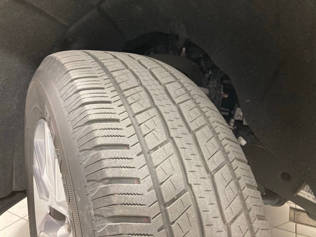 Used 2022 Chevrolet Silverado 1500 Custom image 23