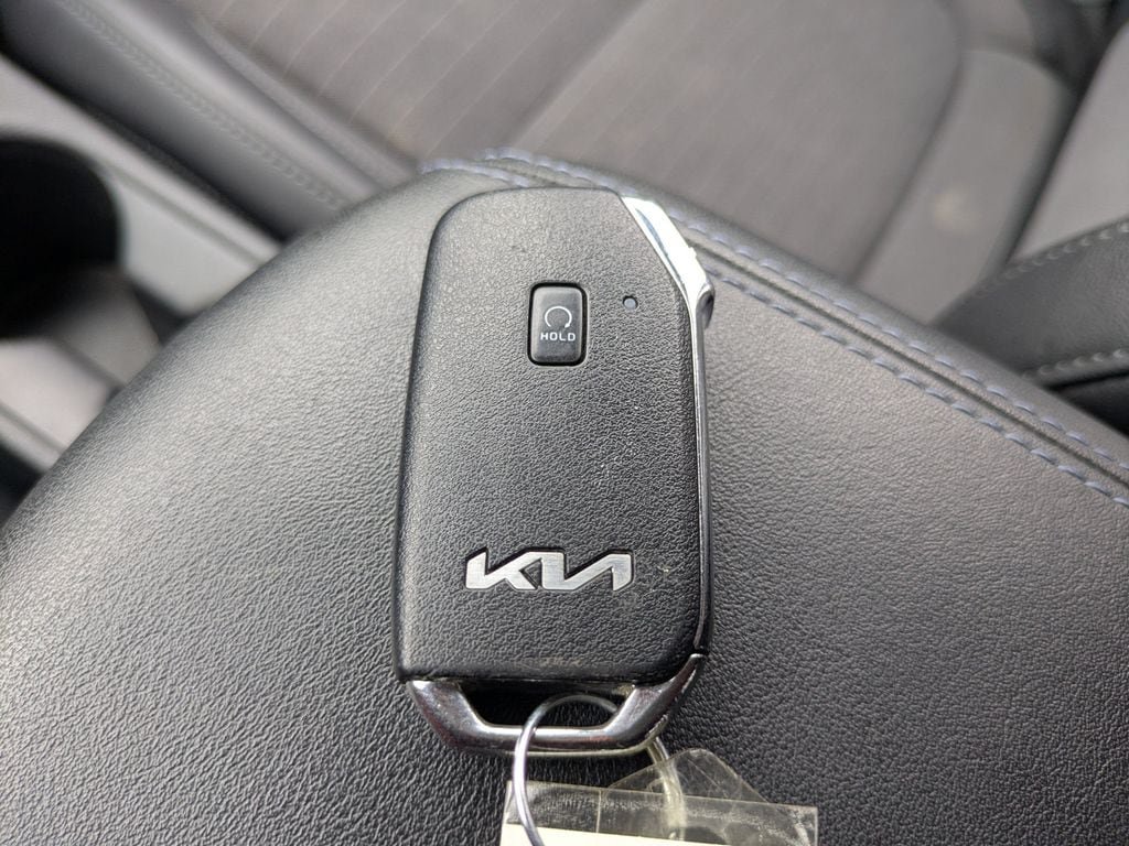 Used 2023 Kia Seltos S AWD/4WD image 28