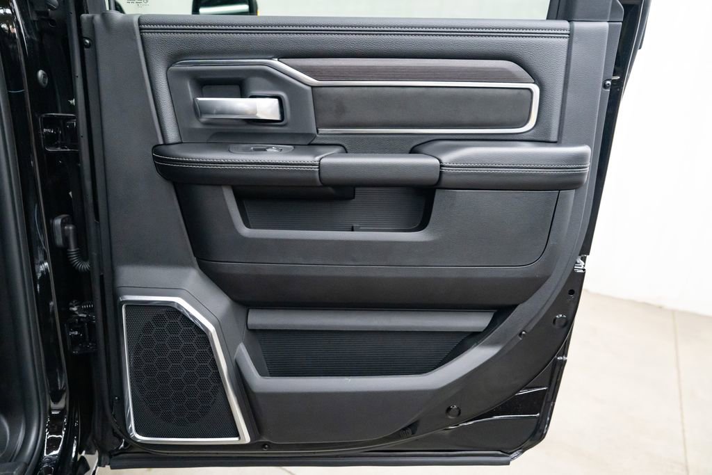 New 2026 RAM 2500 Laramie w/ Night Edition image 31