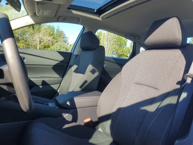 Used 2025 Honda Accord SE image 11