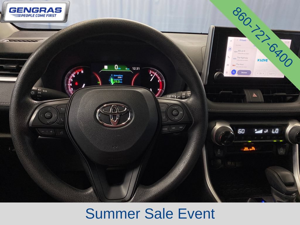 Used 2025 Toyota RAV4 XLE AWD/4WD image 19