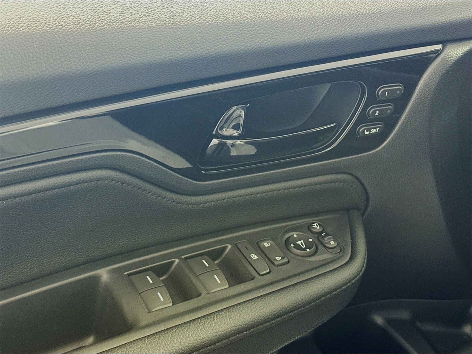 New 2026 Honda Odyssey Elite image 12