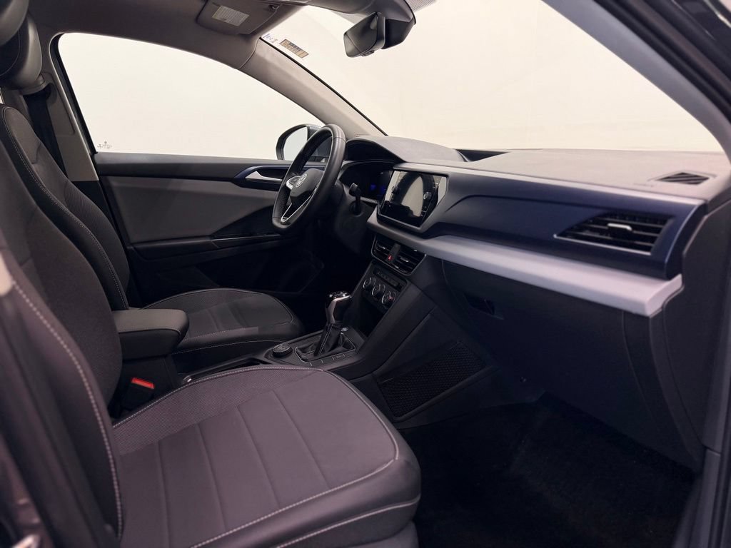 Used 2022 Volkswagen Taos SE AWD/4WD image 17