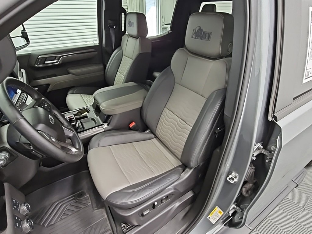 Certified 2024 Chevrolet Silverado 1500 ZR2 w/ ZR2 Bison Edition image 30