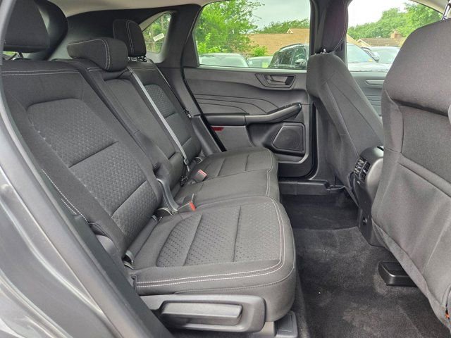 Used 2025 Ford Escape Active AWD/4WD image 26