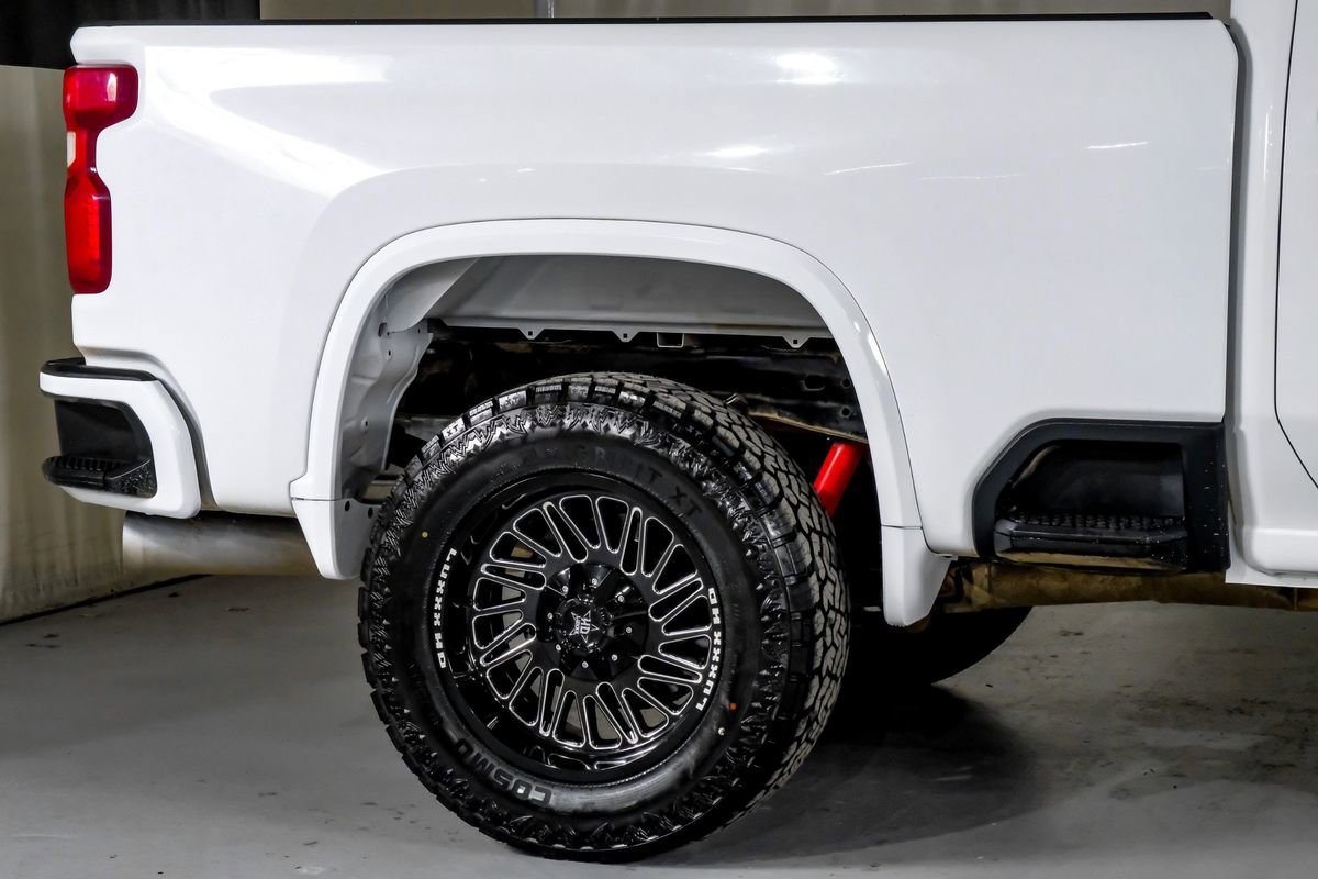 Used 2023 Chevrolet Silverado 2500 LT image 7