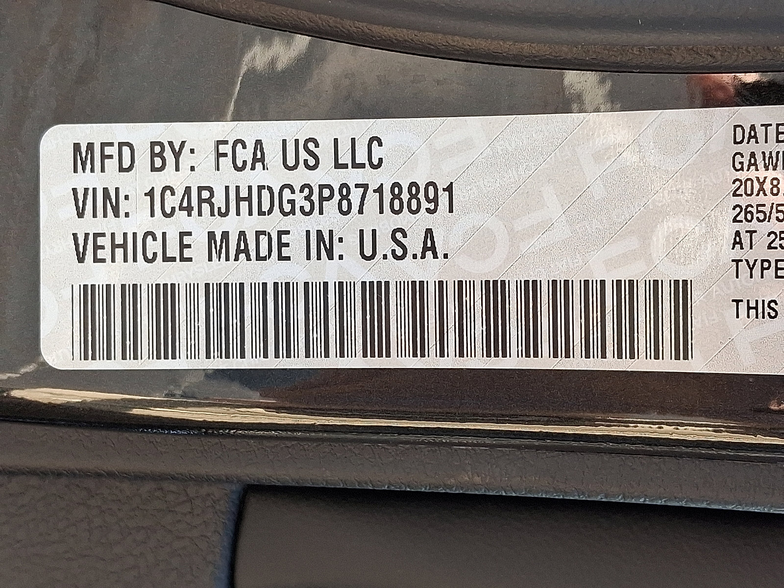 Used 2023 Jeep Grand Cherokee Overland w/ Luxury Tech Group IV image 32