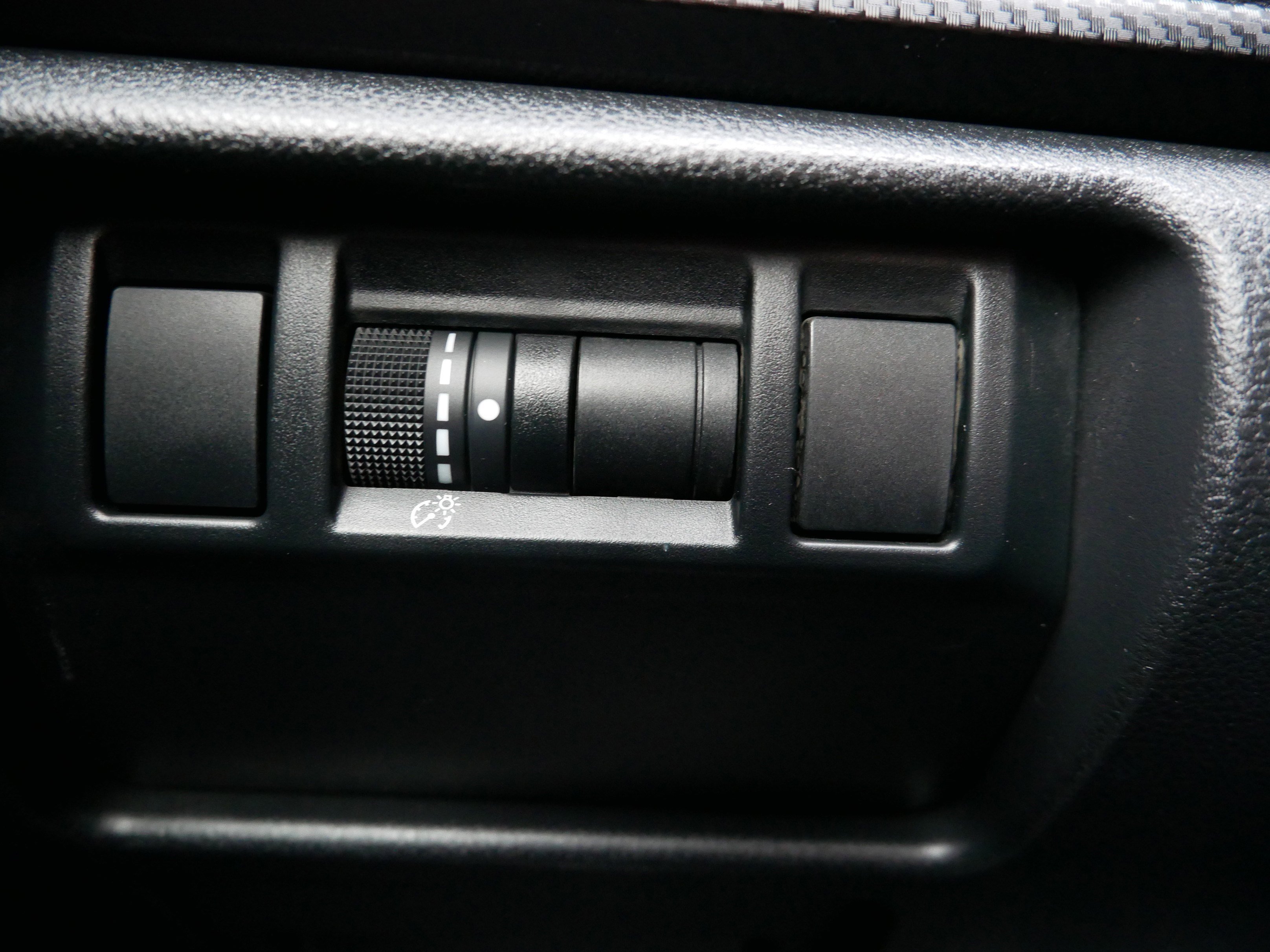 Certified 2024 Subaru Crosstrek 2.0i Premium w/ Crosstrek Mirror Package image 26