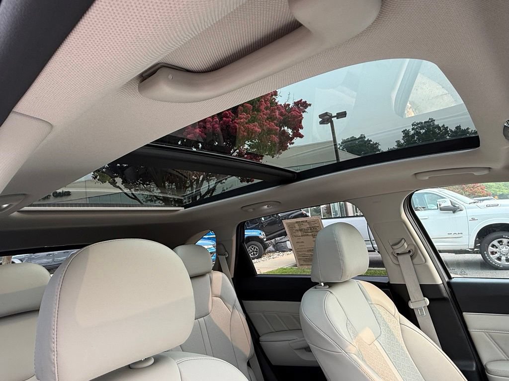 Used 2023 Kia Sorento SX FWD image 20