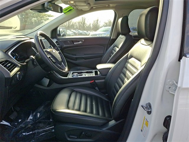 Used 2021 Ford Edge SEL w/ Convenience Package image 13