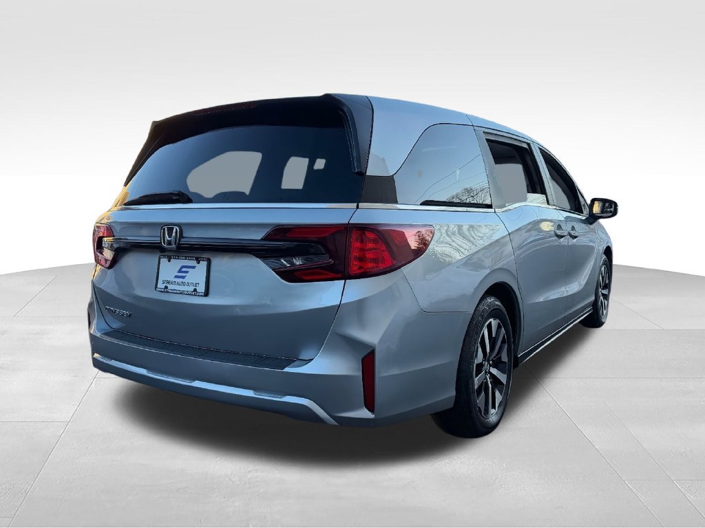 Used 2025 Honda Odyssey EX-L image 9