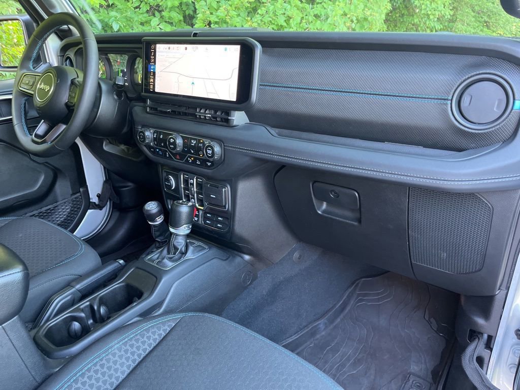 Used 2024 Jeep Wrangler Unlimited Rubicon 4xe w/ Capability Package AWD/4WD image 48