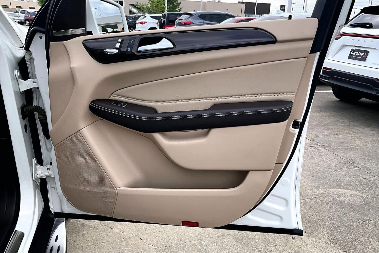 Used 2017 Mercedes-Benz GLE 350 image 23