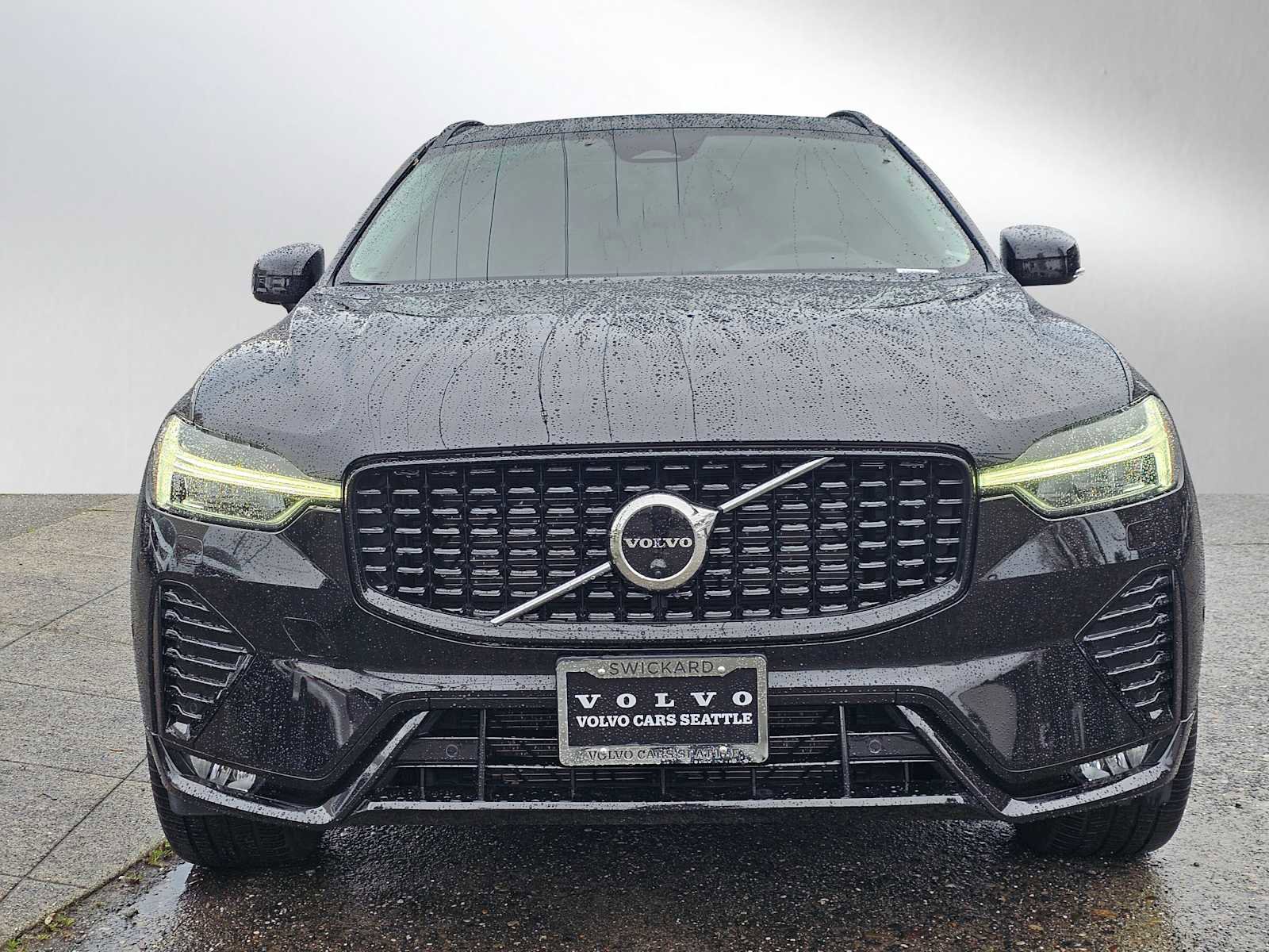 Certified 2023 Volvo XC60 B5 Ultimate image 8