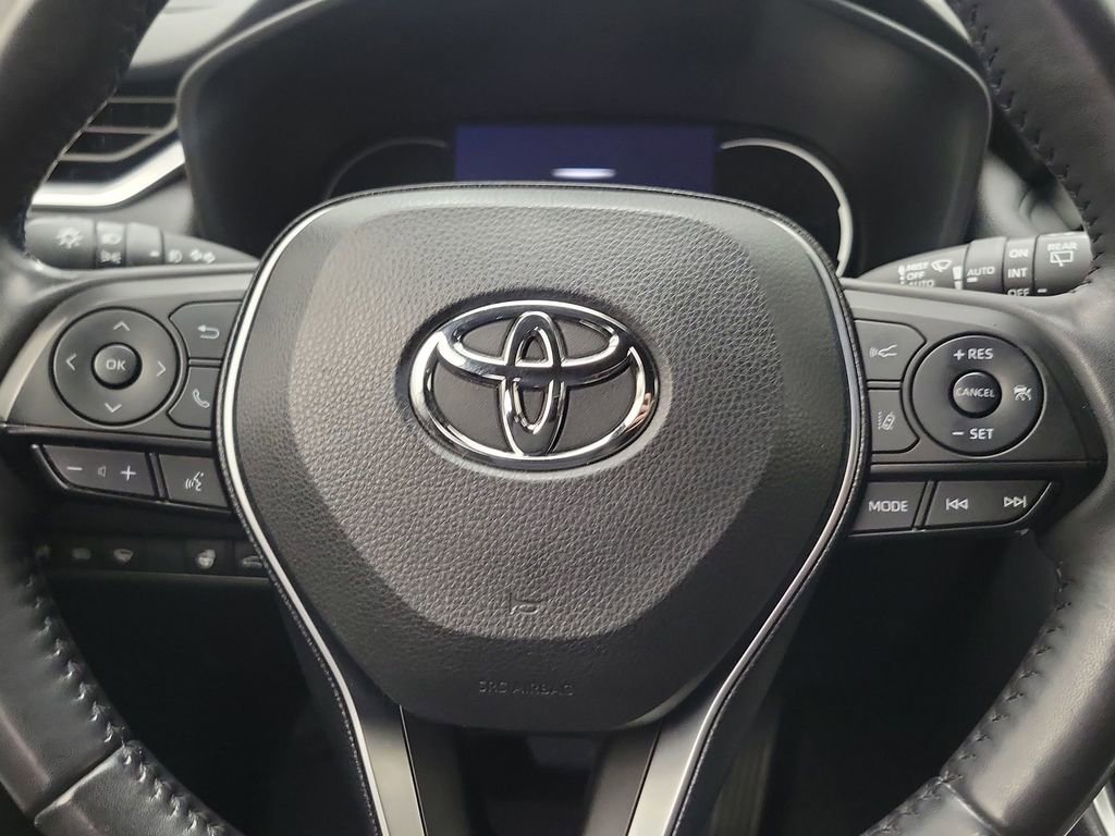 Used 2020 Toyota RAV4 XSE image 21