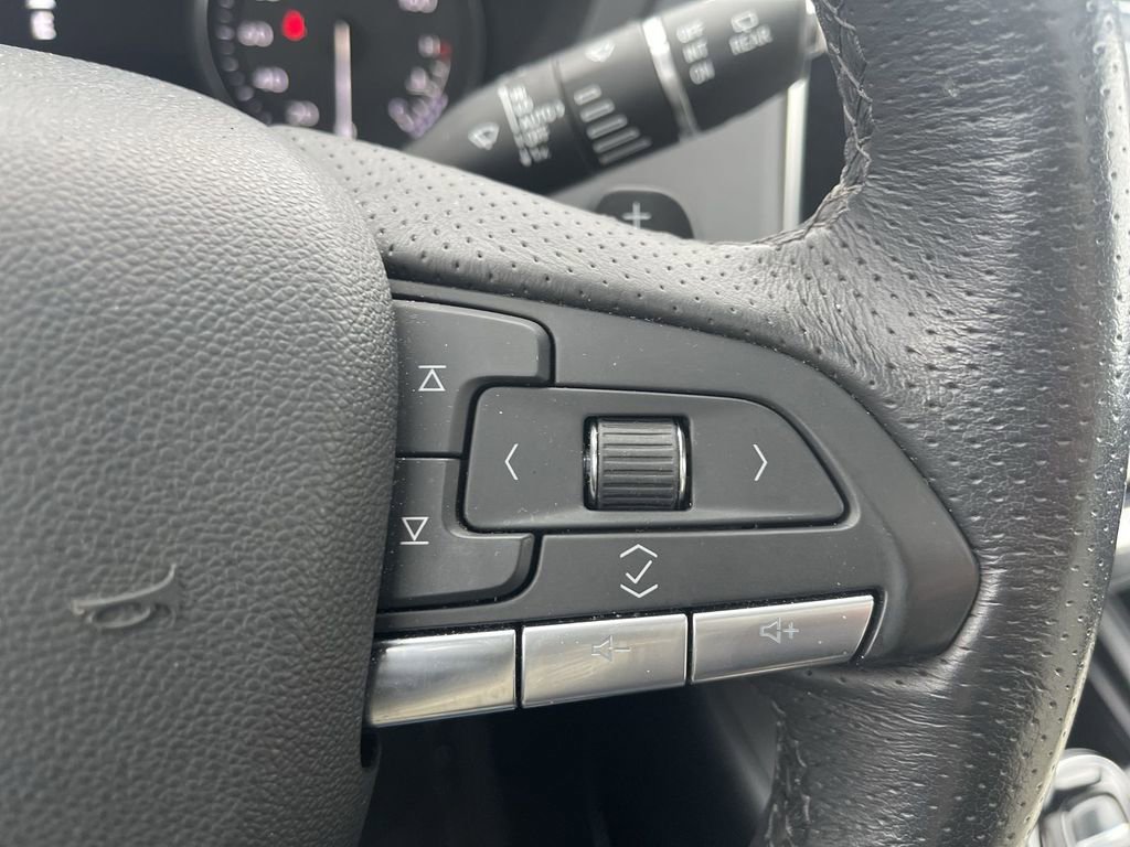 Certified 2023 Cadillac XT4 Sport image 8