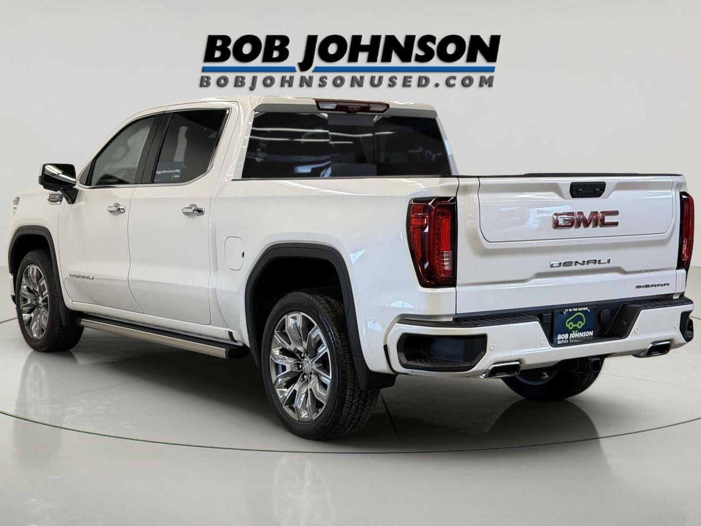 Certified 2023 GMC Sierra 1500 Denali w/ Denali Reserve Package AWD/4WD image 6