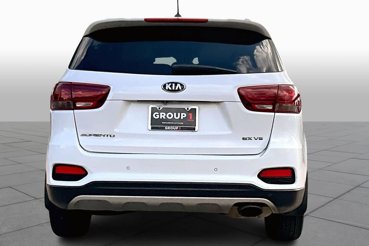 Used 2020 Kia Sorento EX image 5