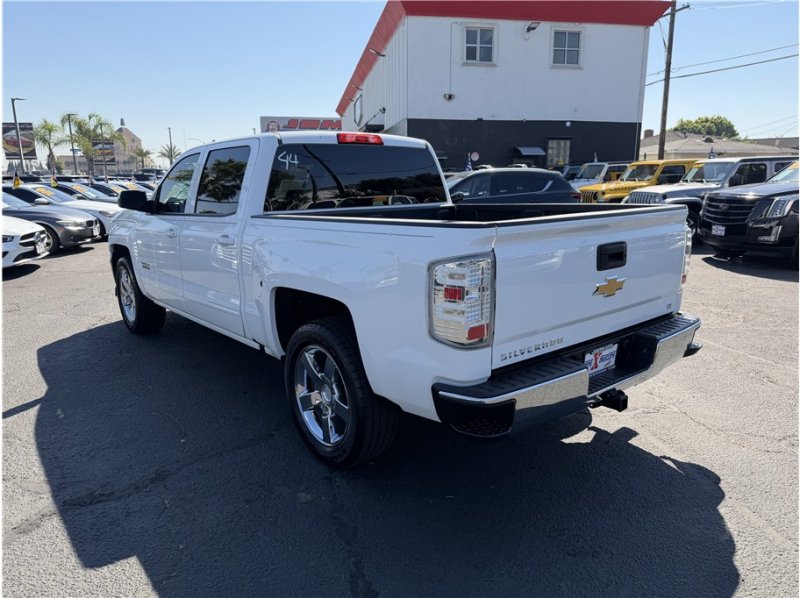 Used 2018 Chevrolet Silverado 1500 LT w/ Texas Edition RWD image 4