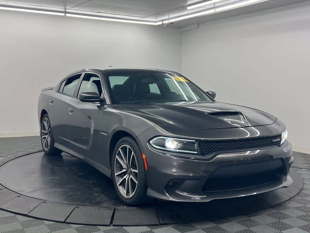 Used 2022 Dodge Charger R/T w/ Plus Group RWD image 3