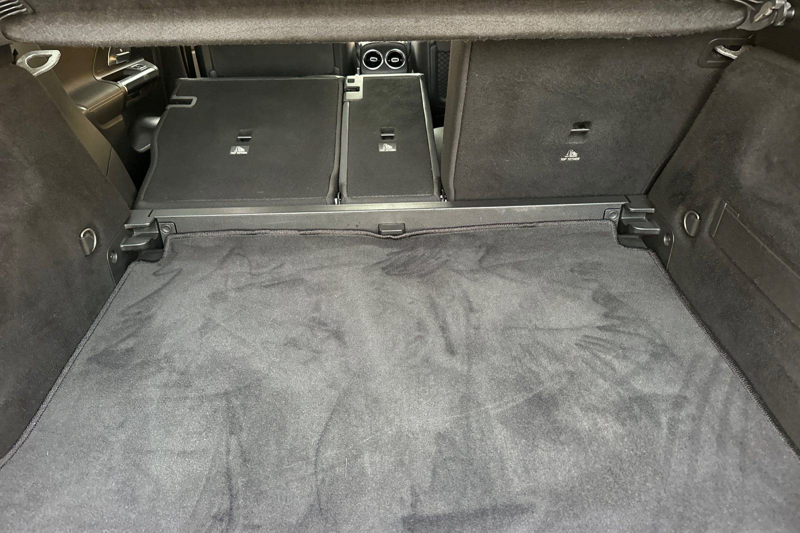 Used 2021 Mercedes-Benz GLA 250 4MATIC image 35