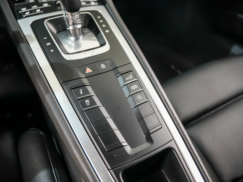 Used 2025 Porsche 718 Cayman S RWD image 31