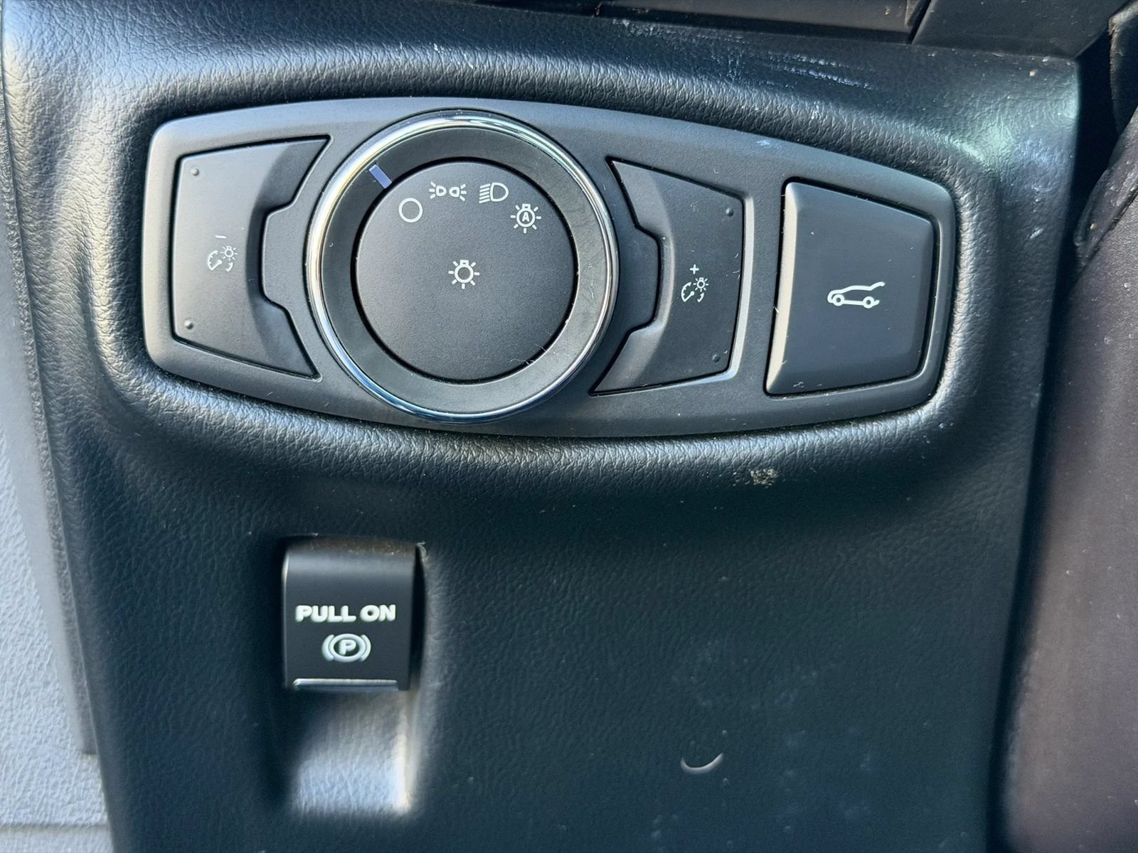 Used 2016 Lincoln MKX Select FWD image 41