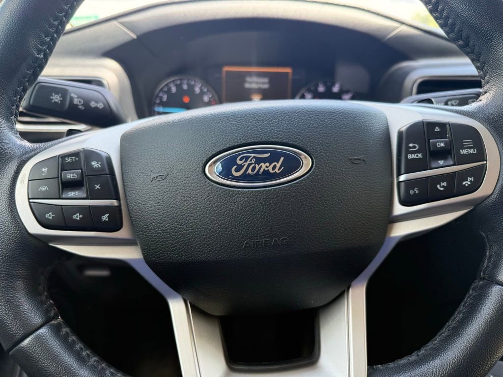 Used 2020 Ford Explorer XLT w/ Equipment Group 202A image 23