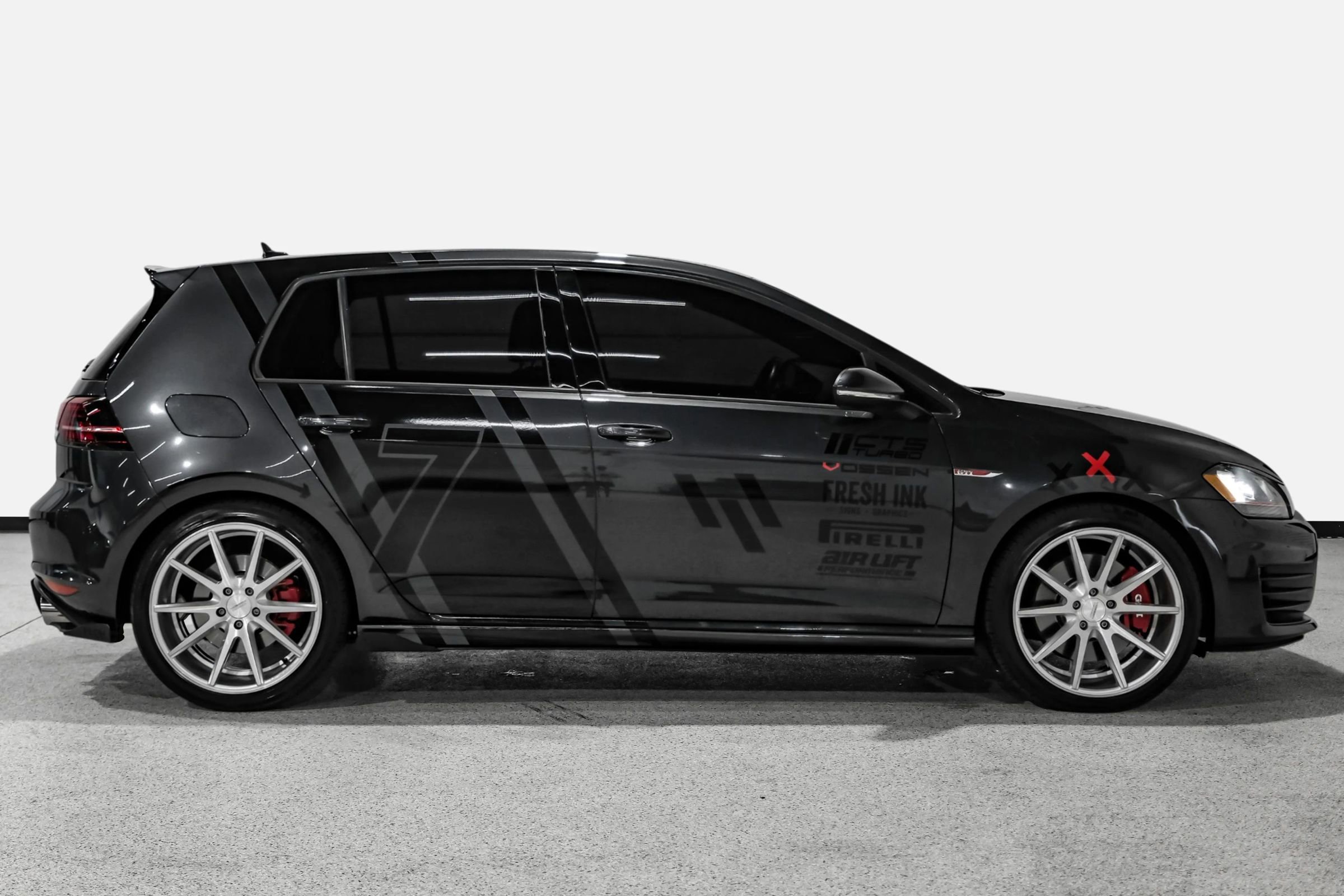 Used 2017 Volkswagen GTI Autobahn FWD image 5