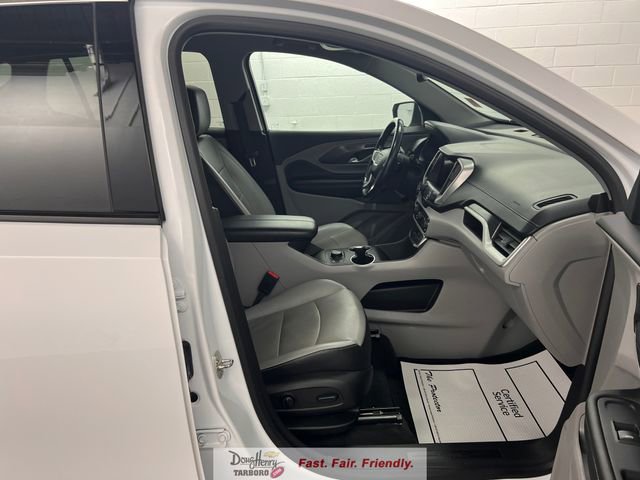 Used 2022 GMC Terrain SLT AWD/4WD image 44