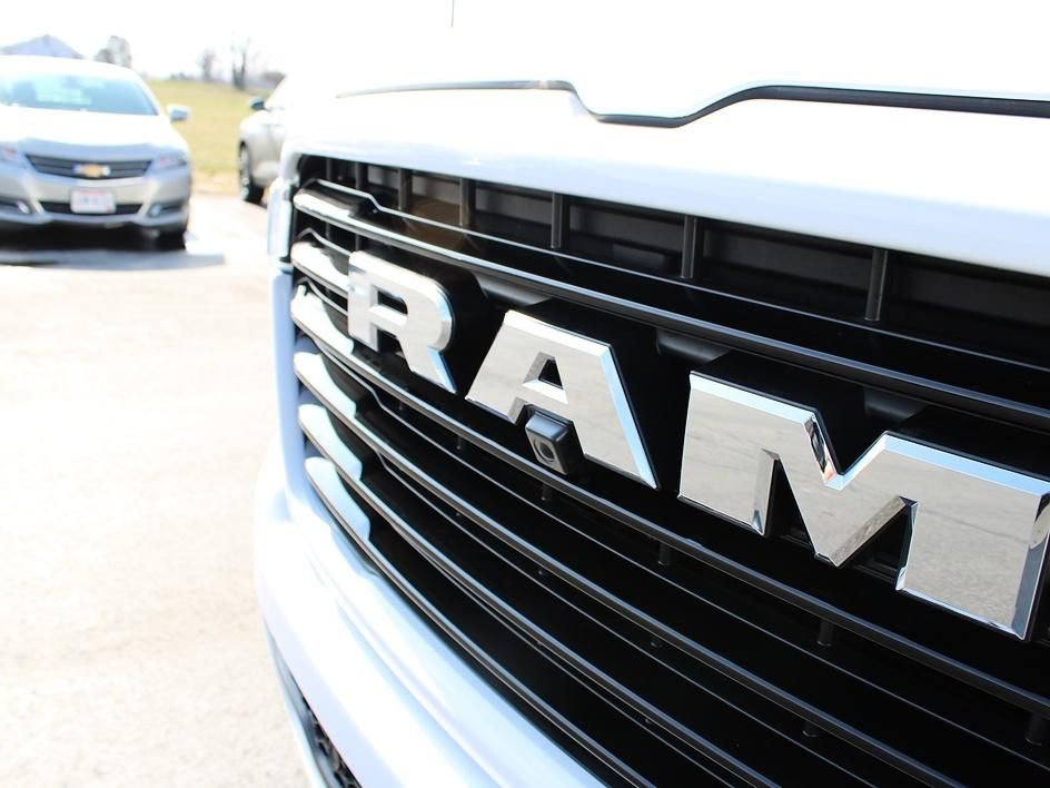 Used 2025 RAM 1500 Laramie w/ Sport Appearance Package image 10