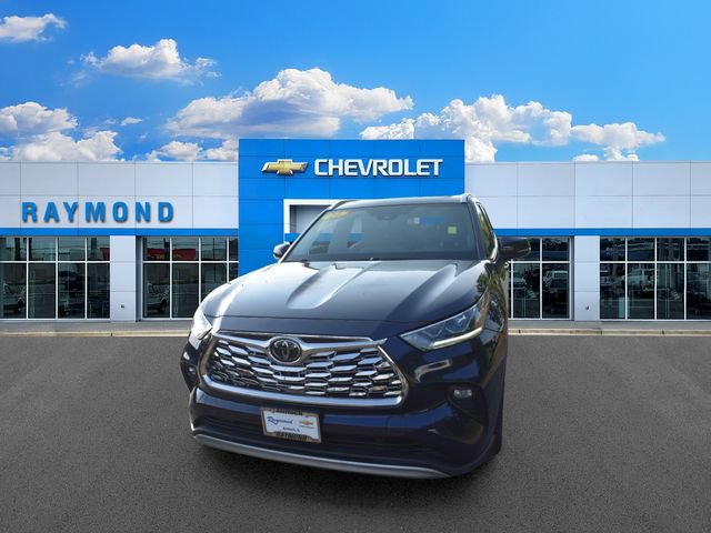 Used 2021 Toyota Highlander Platinum AWD/4WD image 7