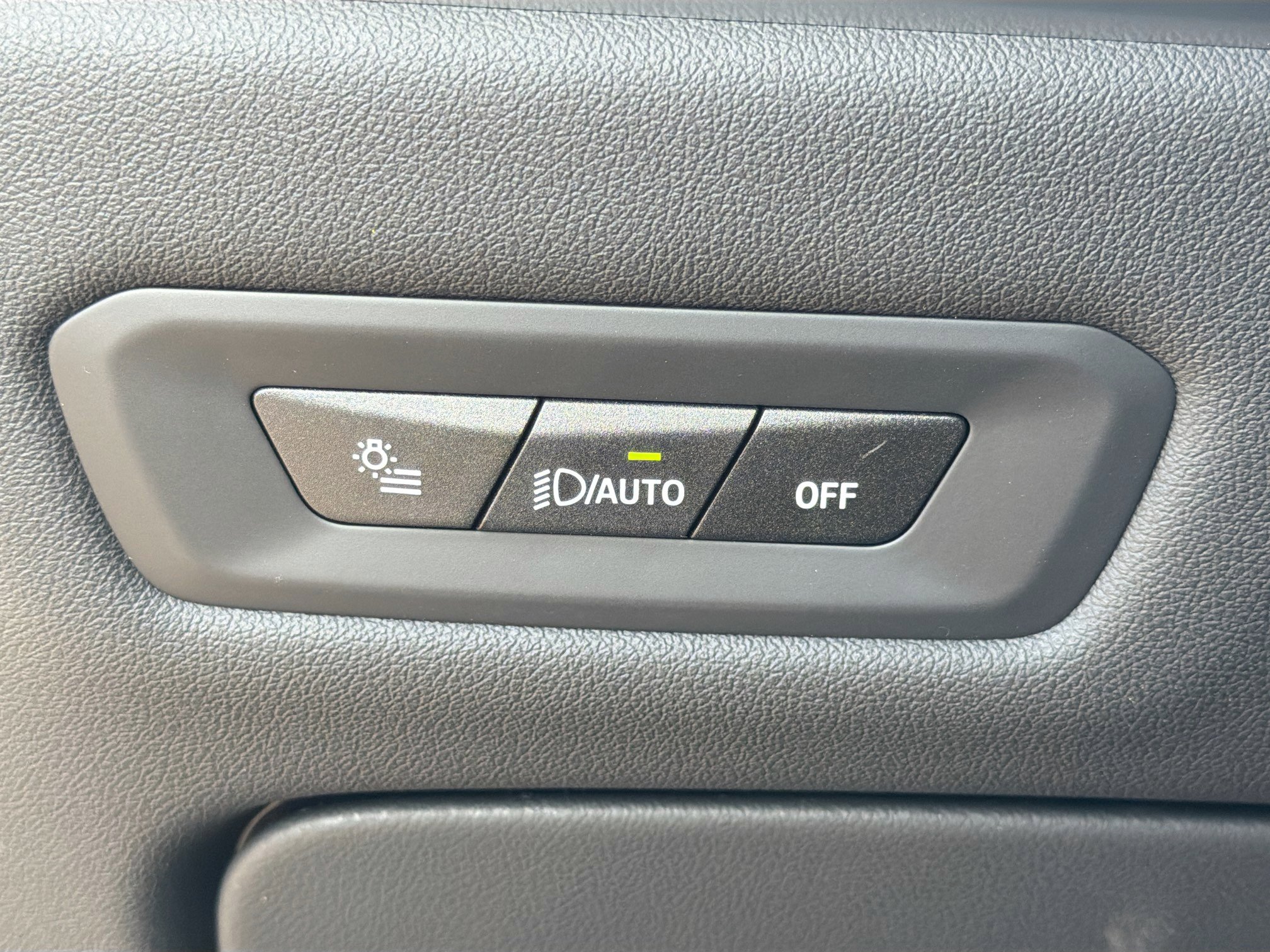 New 2026 BMW X5 M60i image 36