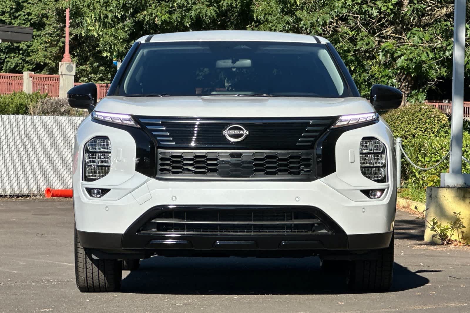 New 2026 Nissan Rogue SL AWD/4WD image 10