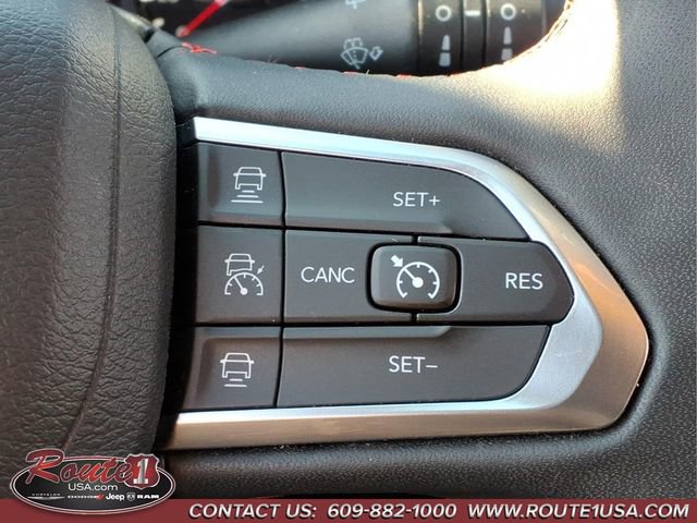 Used 2024 Jeep Compass Trailhawk image 25