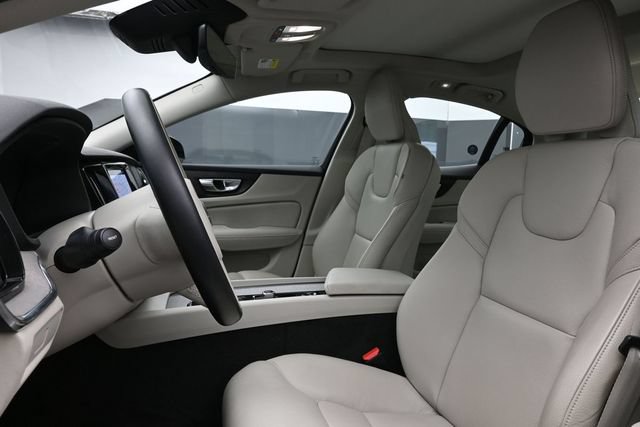 Used 2023 Volvo S60 B5 Plus FWD image 10