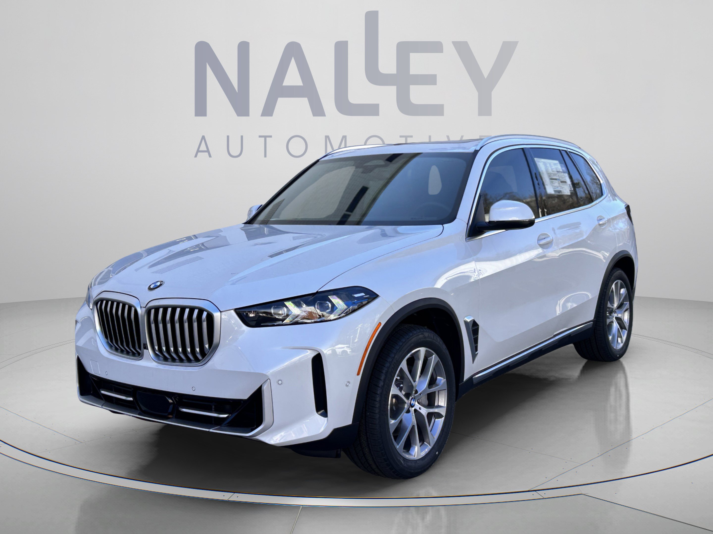 Used 2026 BMW X5 sDrive40i w/ Premium Package
